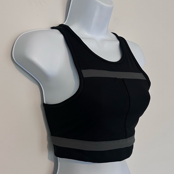 Nike Dri Fit Swoosh Run Division sports bra - Picture 3 of 6